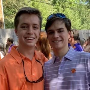 Meet your Posher, Davis